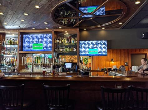 Galewood pub lisle  house located at 2794 Garden Dr, Lisle, IL 60532 sold for $335,000 on Dec 2, 2022